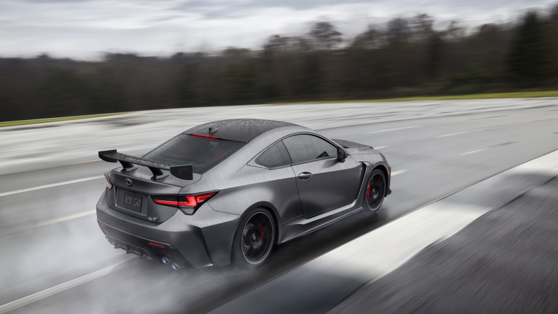Illustration for article titled The 2020 Lexus RC F Track Edition Adds Aero and Lightness